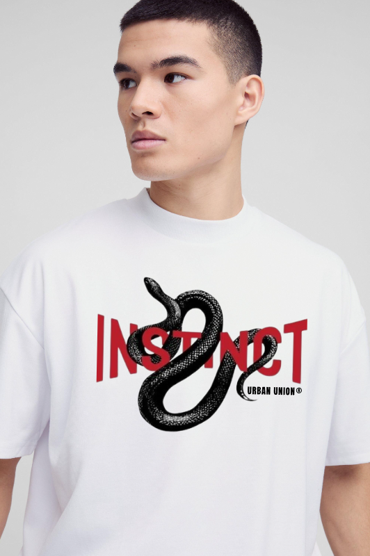 INSTINCT Oversized T-shirt